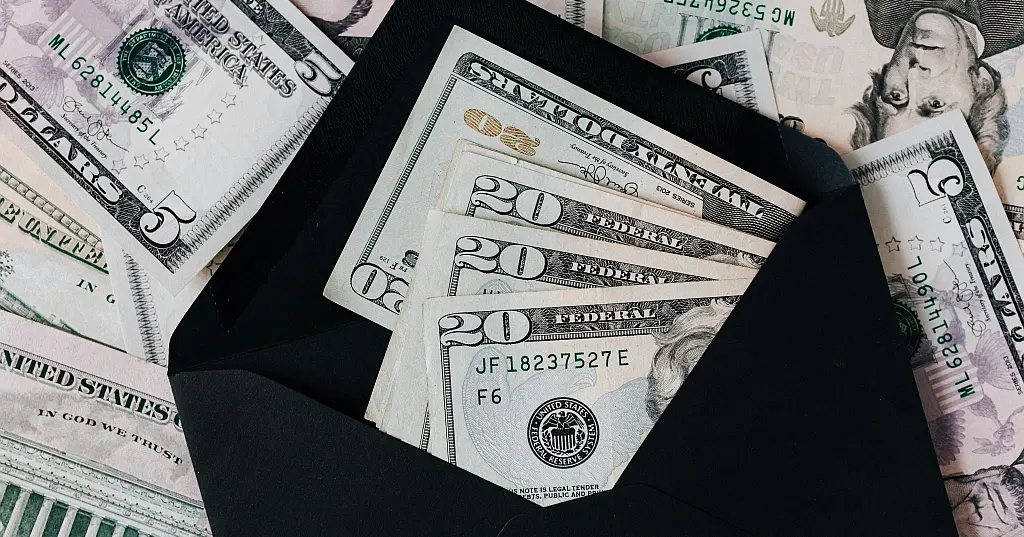 Basel Institute on Governance ¦ Money Laundering, Money Dirtying (Part II) – Insights from 42 Case Studies