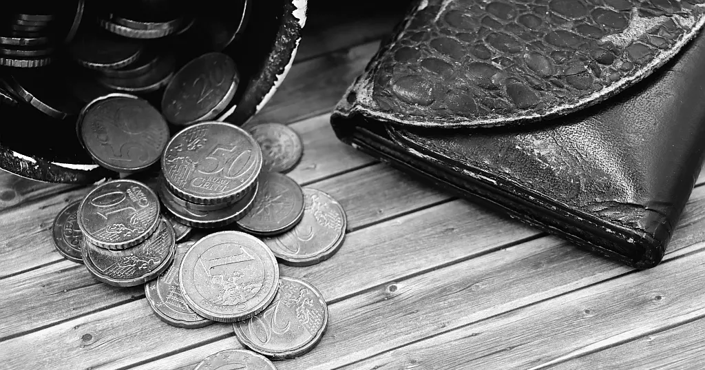 FATF ¦ Targeted Report on Stablecoins and Unhosted Wallets - Peer-to-Peer Transactions