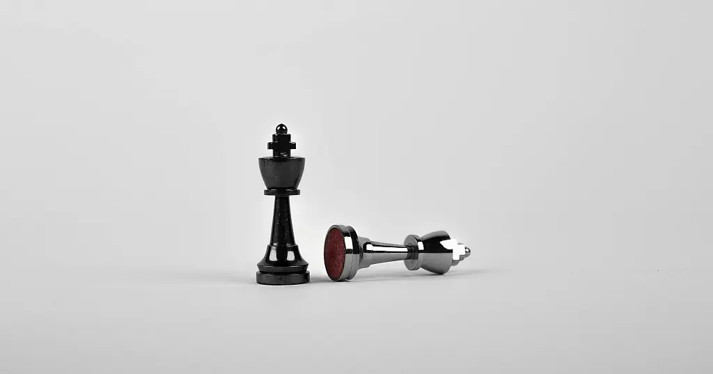 CJEU ¦ Notaries and Interpreters Are Not Covered by Sanctions’ Ban on “Legal Advisory Services”