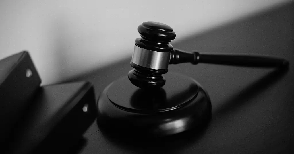 Ruling [DEU] ¦ When “Unverzüglich” Means Immediately: A German Court Sharpens the Duties of Money Laundering Officers